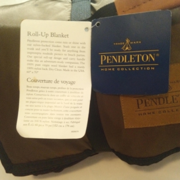 Pendleton Portland Rose Home Collection Roll Up Blanket- 70" X 60" - Picture 7 of 15